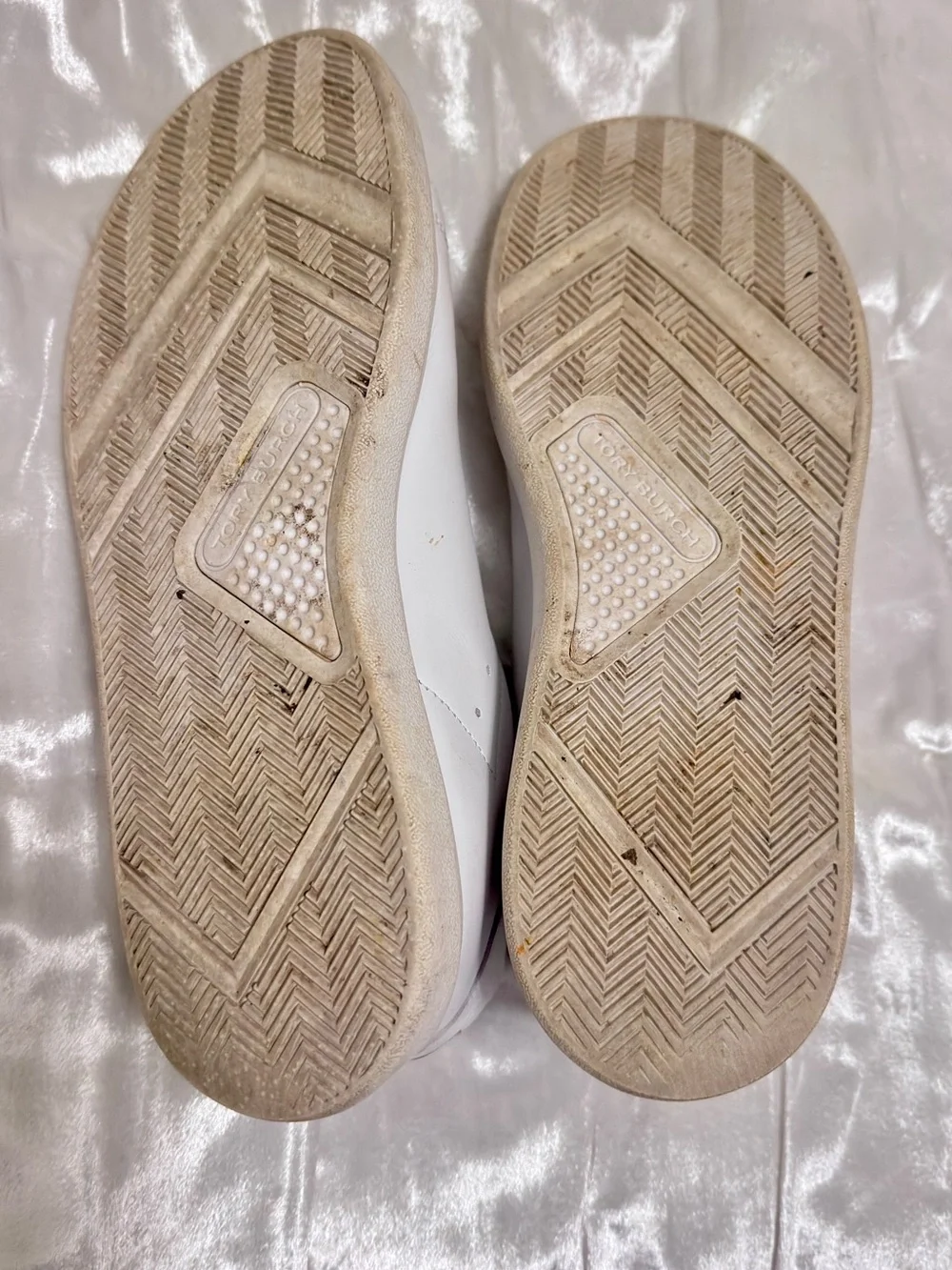 Tory Burch Howell Court  White Leather Low-Top Sneakers